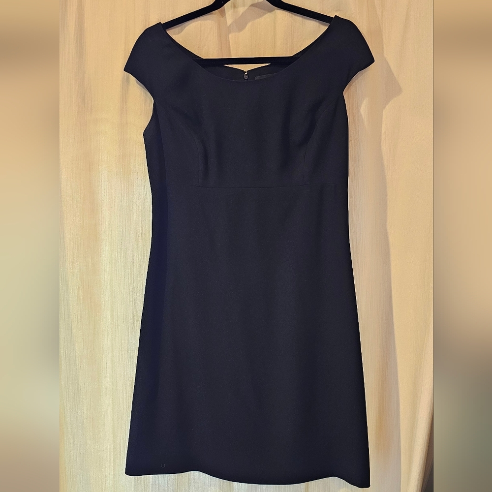 Ellen Tracy Classic Little Black Dress
